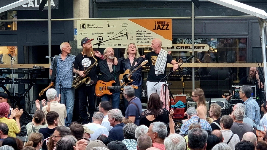 2025-08-15 I&TCH @ Em Bebbi sy Jazz (foto Ruth Pompini) 01